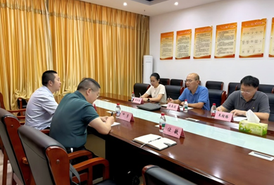 学校与中国科研投产转军事军工研究员工作调查会议